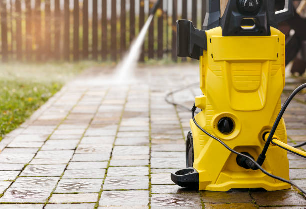 Best Sidewalk and Walkway Cleaning  in Pittsburg, TX